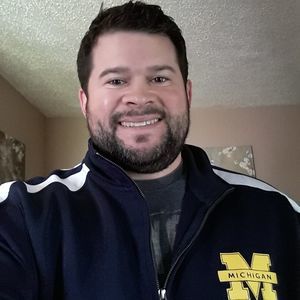 Meet your Posher, Raymond